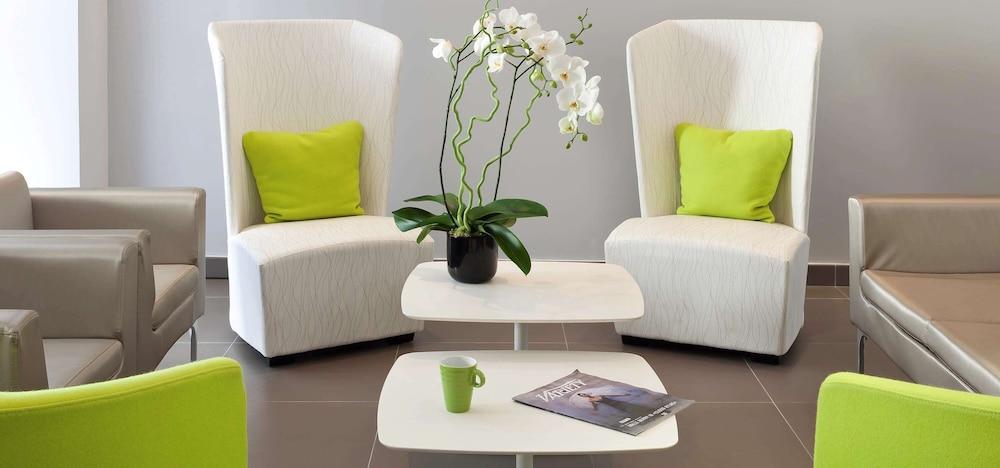 Ibis Styles Antibes Juan Les Pins Hotel Bagian luar foto