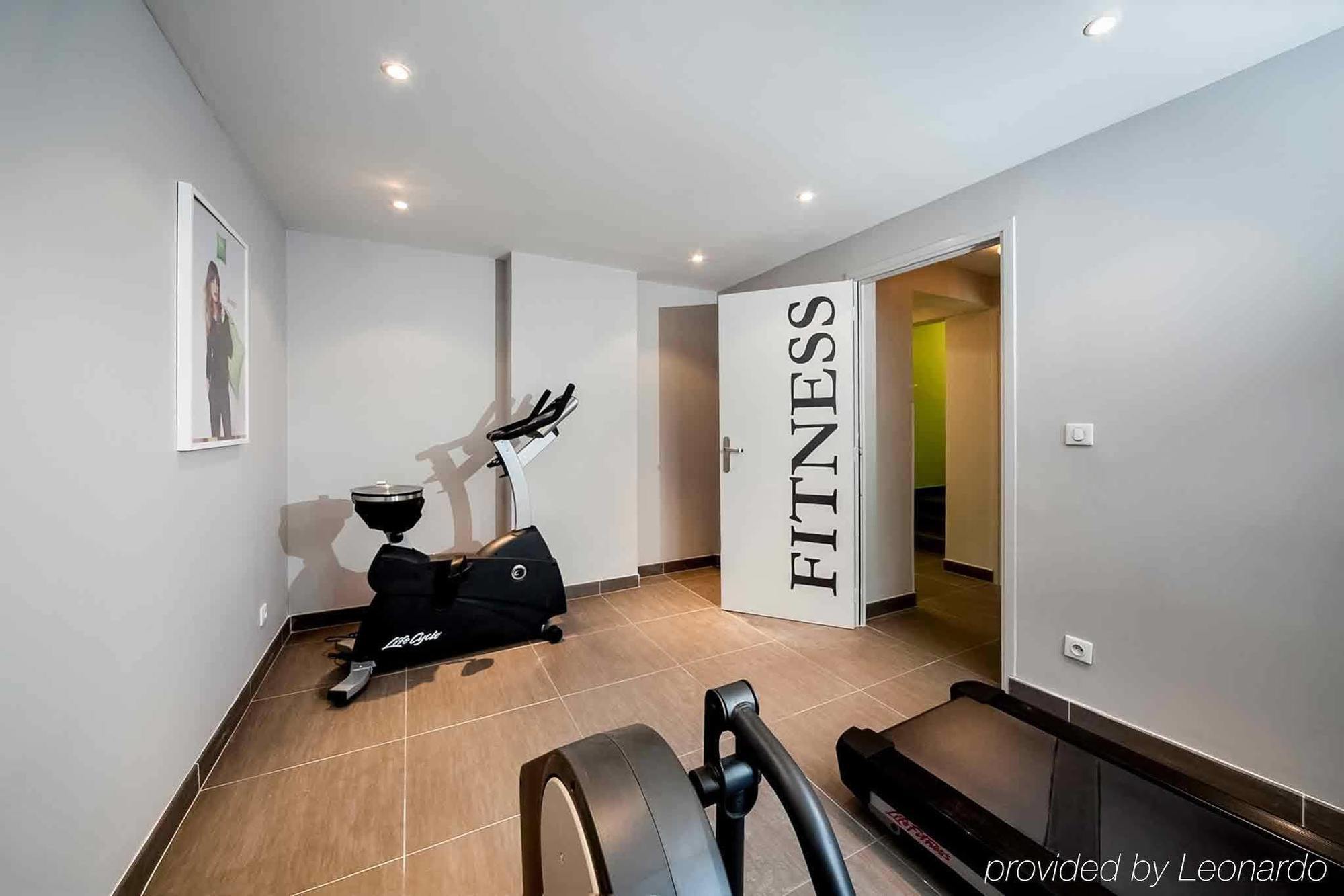 Ibis Styles Antibes Juan Les Pins Hotel Bagian luar foto