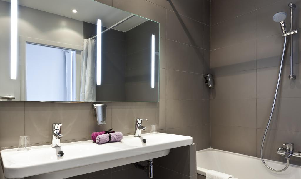 Ibis Styles Antibes Juan Les Pins Hotel Bagian luar foto