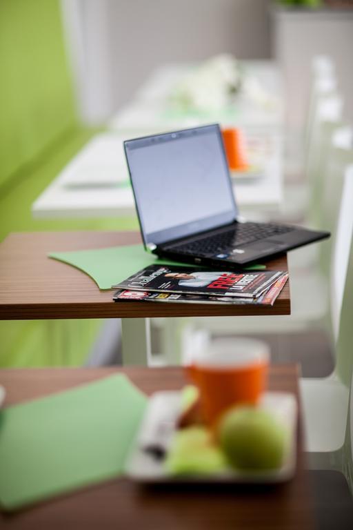 Ibis Styles Antibes Juan Les Pins Hotel Bagian luar foto