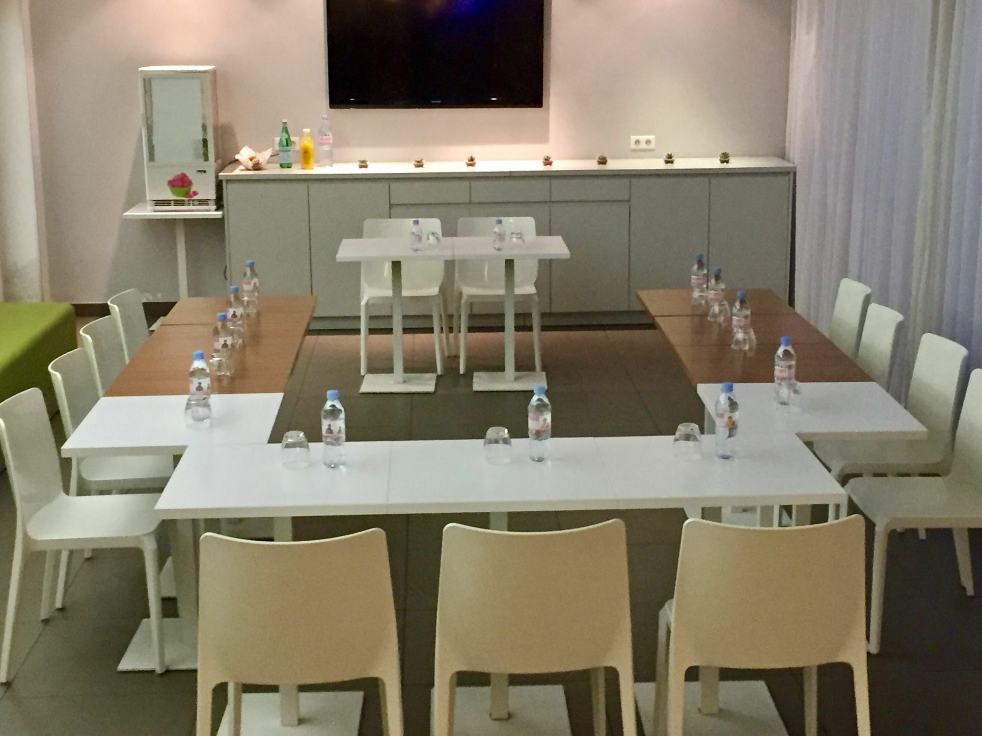 Ibis Styles Antibes Juan Les Pins Hotel Bagian luar foto