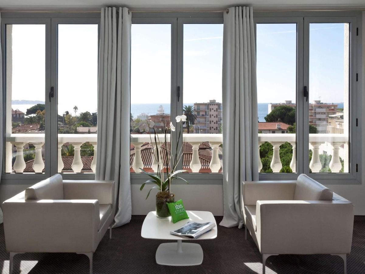 Ibis Styles Antibes Juan Les Pins Hotel Bagian luar foto